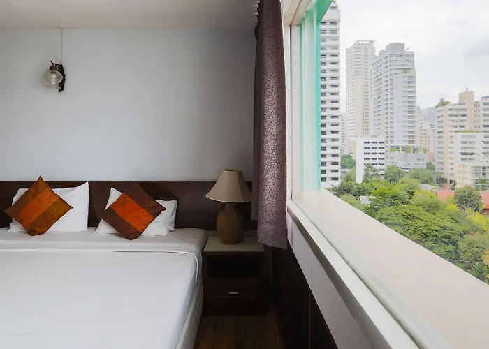 Ruamchitt Travelodge 曼谷