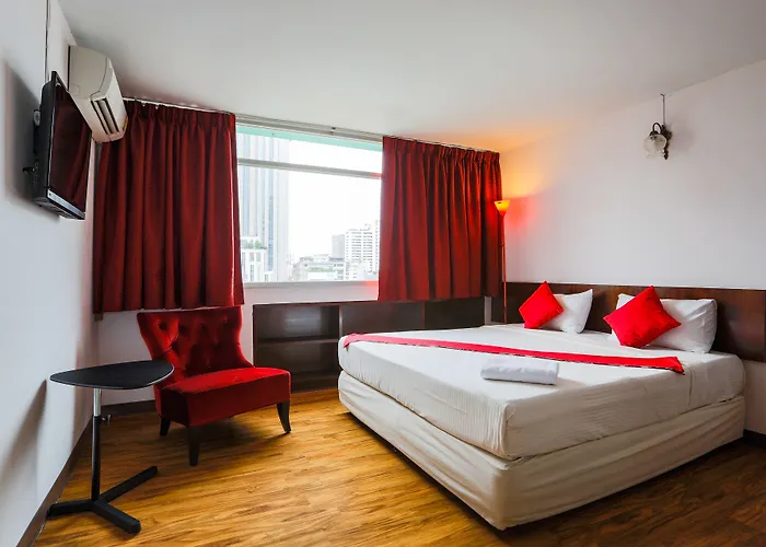Ruamchitt Travelodge 曼谷