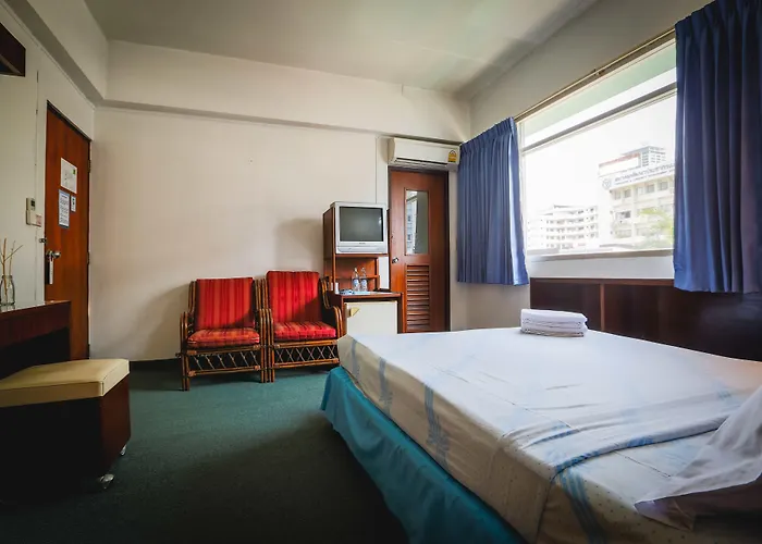 酒店 Ruamchitt Travelodge
