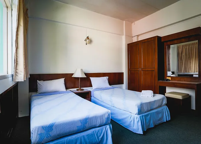酒店 Ruamchitt Travelodge 3*