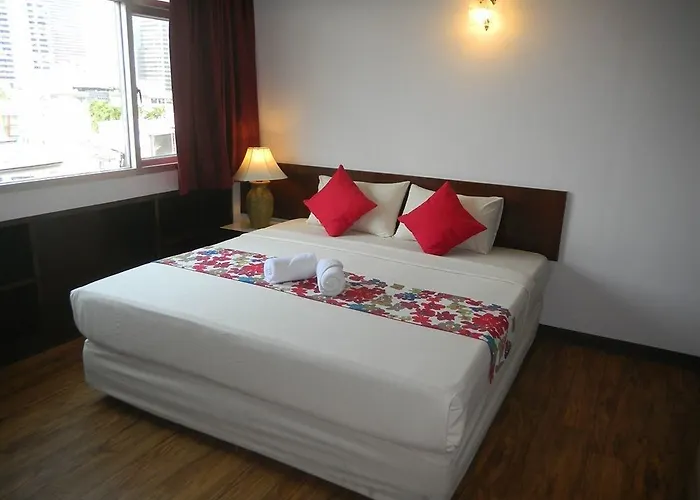 酒店 Ruamchitt Travelodge