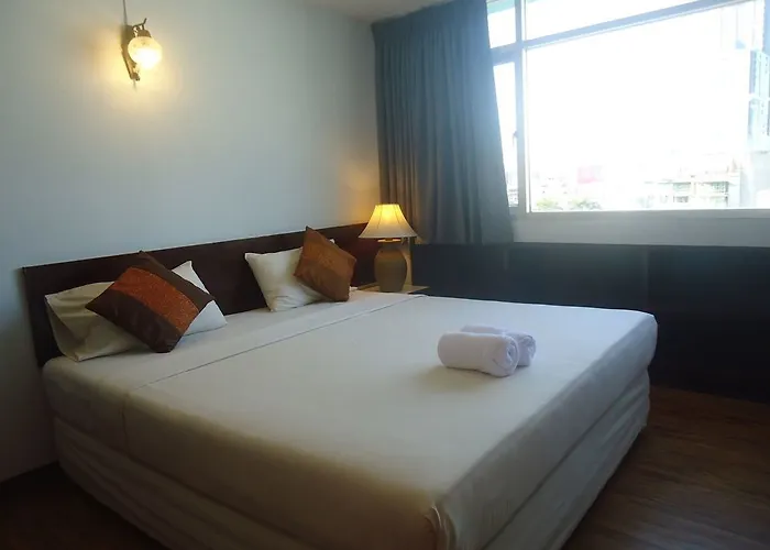 酒店 Ruamchitt Travelodge 曼谷