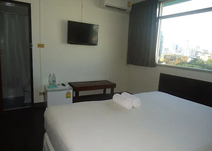 酒店 Ruamchitt Travelodge